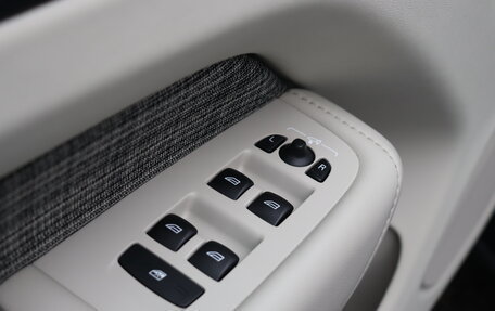 Volvo XC60 II, 2019 год, 3 500 000 рублей, 26 фотография