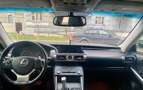 Lexus IS III, 2016 год, 2 600 000 рублей, 5 фотография