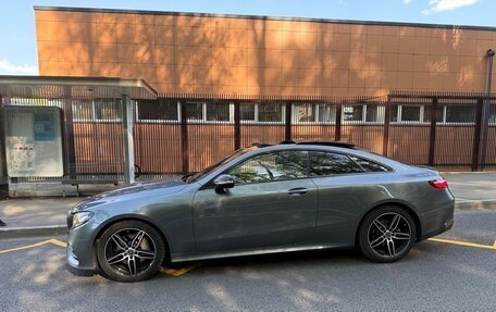 Mercedes-Benz E-Класс, 2017 год, 3 600 000 рублей, 2 фотография