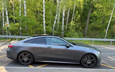 Mercedes-Benz E-Класс, 2017 год, 3 600 000 рублей, 3 фотография