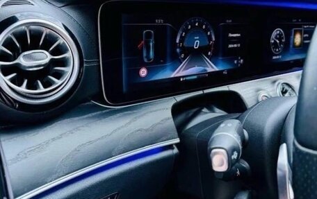 Mercedes-Benz E-Класс, 2017 год, 3 600 000 рублей, 9 фотография