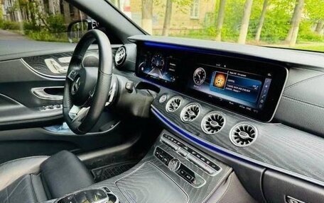 Mercedes-Benz E-Класс, 2017 год, 3 600 000 рублей, 11 фотография