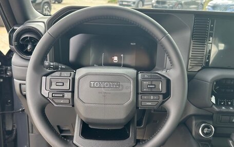 Toyota Land Cruiser Prado, 2024 год, 7 600 000 рублей, 6 фотография