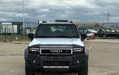 Toyota Land Cruiser Prado, 2024 год, 7 600 000 рублей, 2 фотография