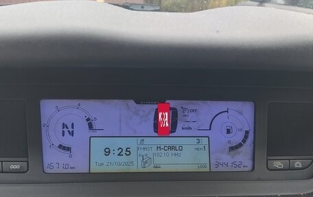 Citroen C4 Picasso II рестайлинг, 2009 год, 590 000 рублей, 10 фотография