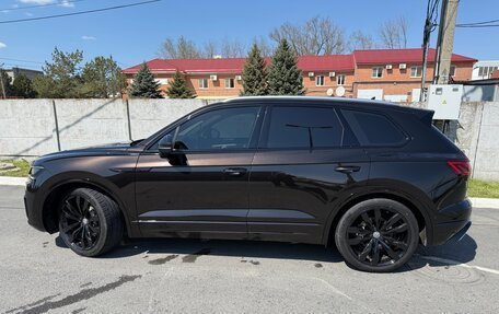 Volkswagen Touareg III, 2018 год, 4 500 000 рублей, 5 фотография
