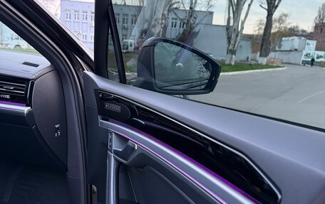 Volkswagen Touareg III, 2018 год, 4 500 000 рублей, 17 фотография