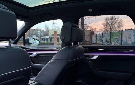 Volkswagen Touareg III, 2018 год, 4 500 000 рублей, 21 фотография