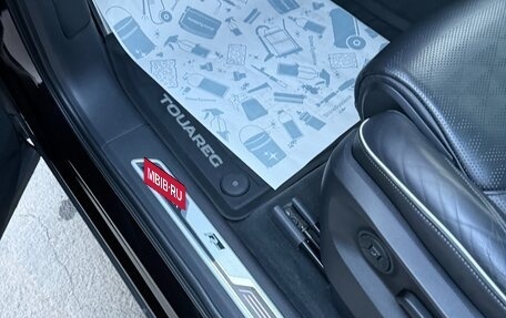 Volkswagen Touareg III, 2018 год, 4 500 000 рублей, 18 фотография