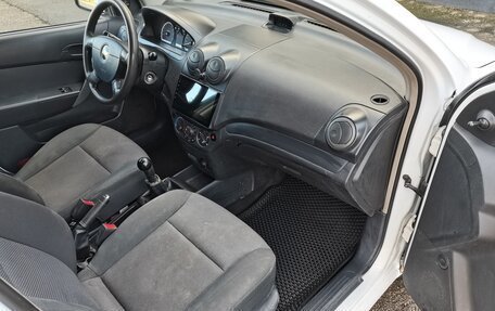 Chevrolet Aveo III, 2011 год, 335 000 рублей, 8 фотография