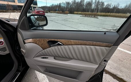 Mercedes-Benz E-Класс, 2007 год, 1 450 000 рублей, 19 фотография