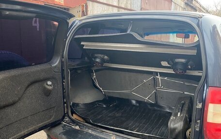 Chevrolet Niva I рестайлинг, 2005 год, 240 000 рублей, 5 фотография