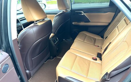 Lexus RX IV рестайлинг, 2018 год, 3 730 000 рублей, 10 фотография