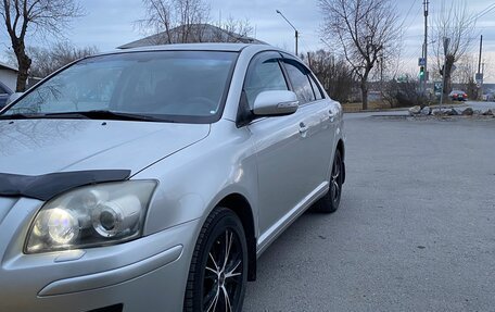 Toyota Avensis III рестайлинг, 2007 год, 826 000 рублей, 2 фотография