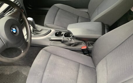 BMW 1 серия, 2011 год, 800 000 рублей, 9 фотография