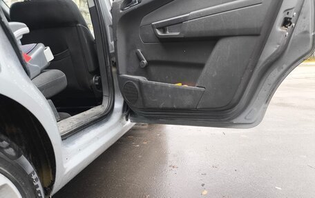 Opel Zafira B, 2007 год, 399 999 рублей, 11 фотография