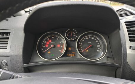 Opel Zafira B, 2007 год, 399 999 рублей, 22 фотография