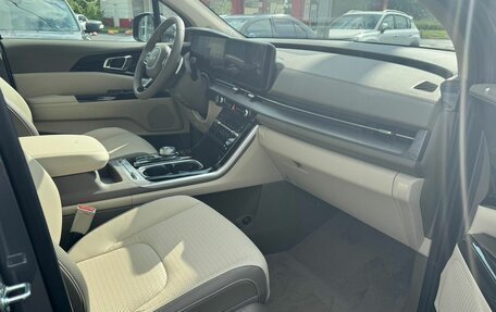 KIA Carnival, 2025 год, 7 000 000 рублей, 20 фотография