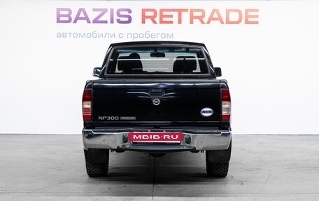 Nissan NP300, 2012 год, 999 000 рублей, 7 фотография