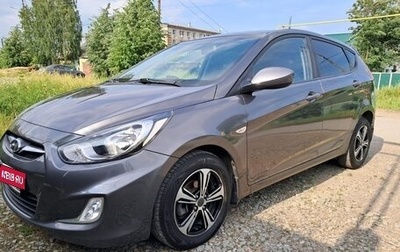 Hyundai Solaris II рестайлинг, 2012 год, 820 000 рублей, 1 фотография