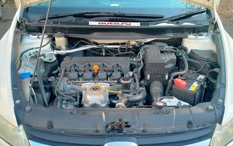 Honda Stream II, 2009 год, 1 250 000 рублей, 6 фотография