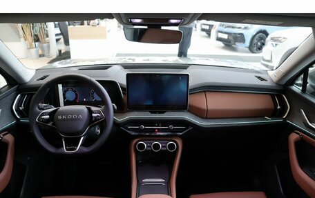 Skoda Kodiaq, 2025 год, 5 800 000 рублей, 10 фотография