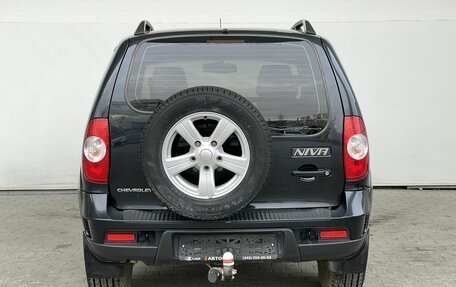 Chevrolet Niva I рестайлинг, 2016 год, 668 000 рублей, 7 фотография