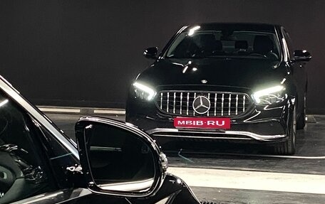 Mercedes-Benz E-Класс, 2021 год, 3 290 000 рублей, 3 фотография