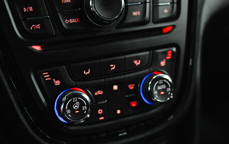 Opel Mokka I, 2013 год, 1 050 000 рублей, 18 фотография