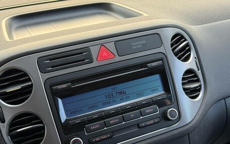 Volkswagen Tiguan I, 2010 год, 1 000 000 рублей, 17 фотография