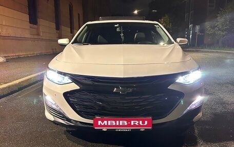 Chevrolet Malibu IX, 2019 год, 2 100 000 рублей, 1 фотография