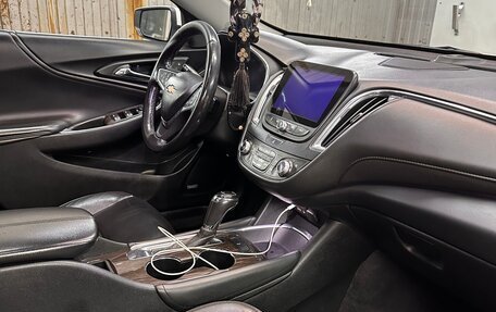 Chevrolet Malibu IX, 2019 год, 2 100 000 рублей, 17 фотография