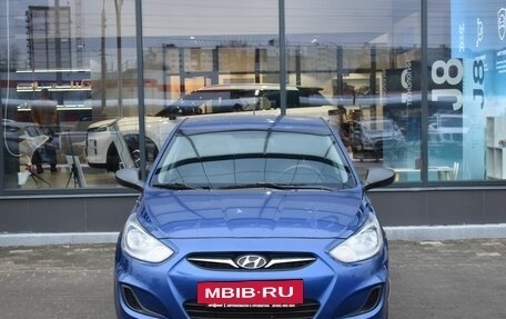Hyundai Solaris II рестайлинг, 2012 год, 620 000 рублей, 2 фотография