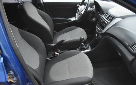 Hyundai Solaris II рестайлинг, 2012 год, 620 000 рублей, 10 фотография