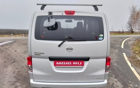 Nissan NV200, 2012 год, 1 150 000 рублей, 10 фотография