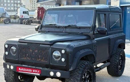 Land Rover Defender I, 2006 год, 3 290 000 рублей, 2 фотография