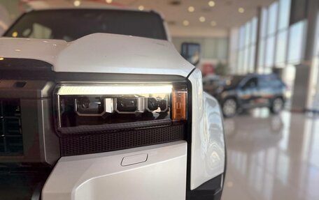 Toyota Land Cruiser Prado, 2024 год, 10 950 000 рублей, 9 фотография