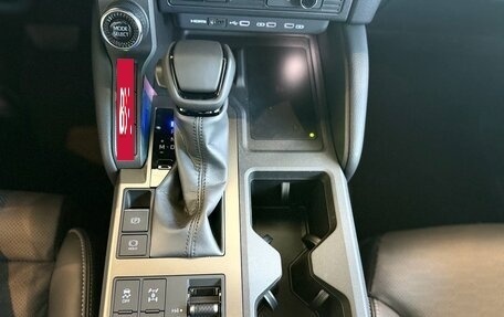 Toyota Land Cruiser Prado, 2024 год, 10 950 000 рублей, 17 фотография