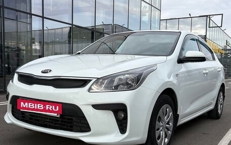 KIA Rio IV, 2018 год, 1 099 000 рублей, 2 фотография