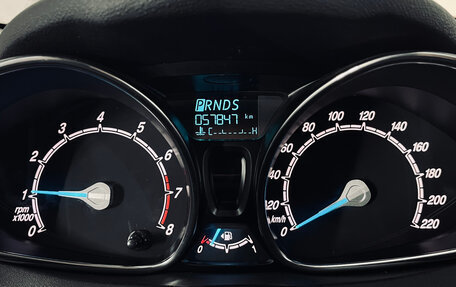 Ford Fiesta, 2016 год, 950 000 рублей, 15 фотография