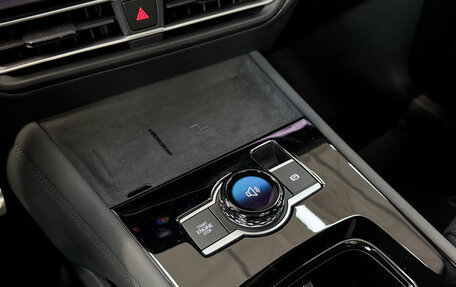 Volkswagen Tiguan, 2025 год, 5 100 000 рублей, 25 фотография