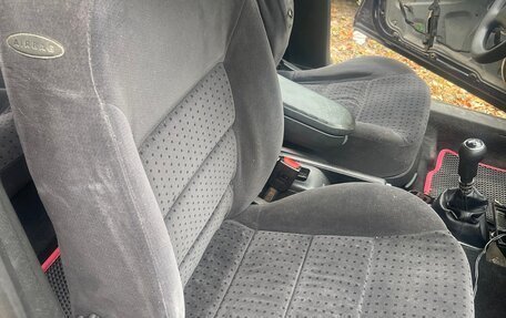 Volkswagen Golf IV, 2000 год, 300 000 рублей, 16 фотография