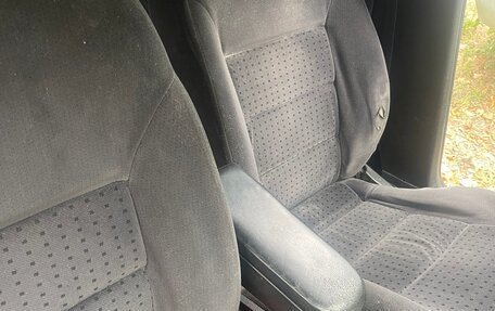 Volkswagen Golf IV, 2000 год, 300 000 рублей, 17 фотография