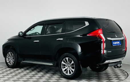 Mitsubishi Pajero Sport III рестайлинг, 2019 год, 2 990 000 рублей, 3 фотография