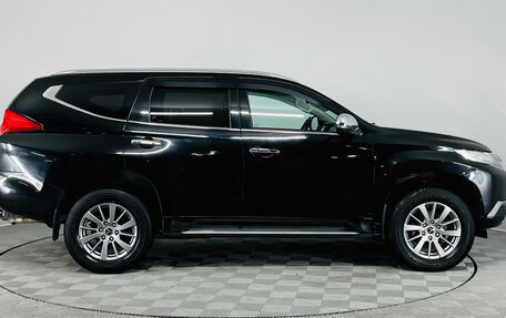 Mitsubishi Pajero Sport III рестайлинг, 2019 год, 2 990 000 рублей, 6 фотография