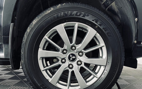 Mitsubishi Pajero Sport III рестайлинг, 2019 год, 2 990 000 рублей, 9 фотография