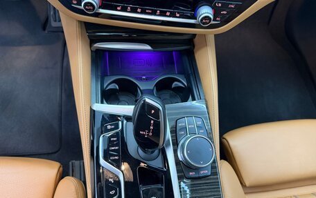 BMW 5 серия, 2020 год, 5 330 000 рублей, 19 фотография