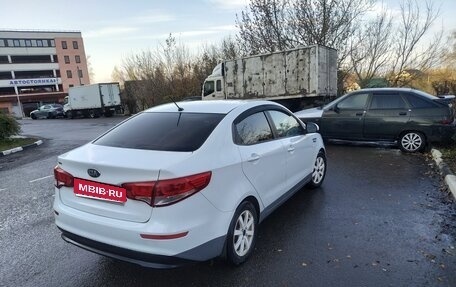KIA Rio III рестайлинг, 2016 год, 727 000 рублей, 1 фотография