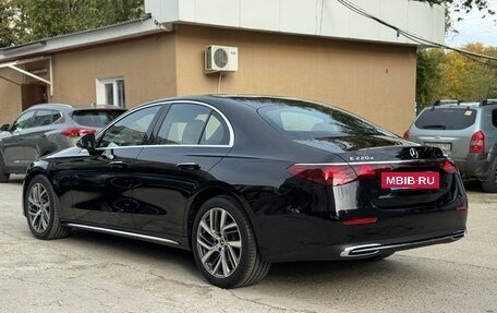 Mercedes-Benz E-Класс, 2024 год, 8 180 000 рублей, 2 фотография