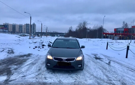 KIA cee'd I рестайлинг, 2011 год, 820 000 рублей, 2 фотография